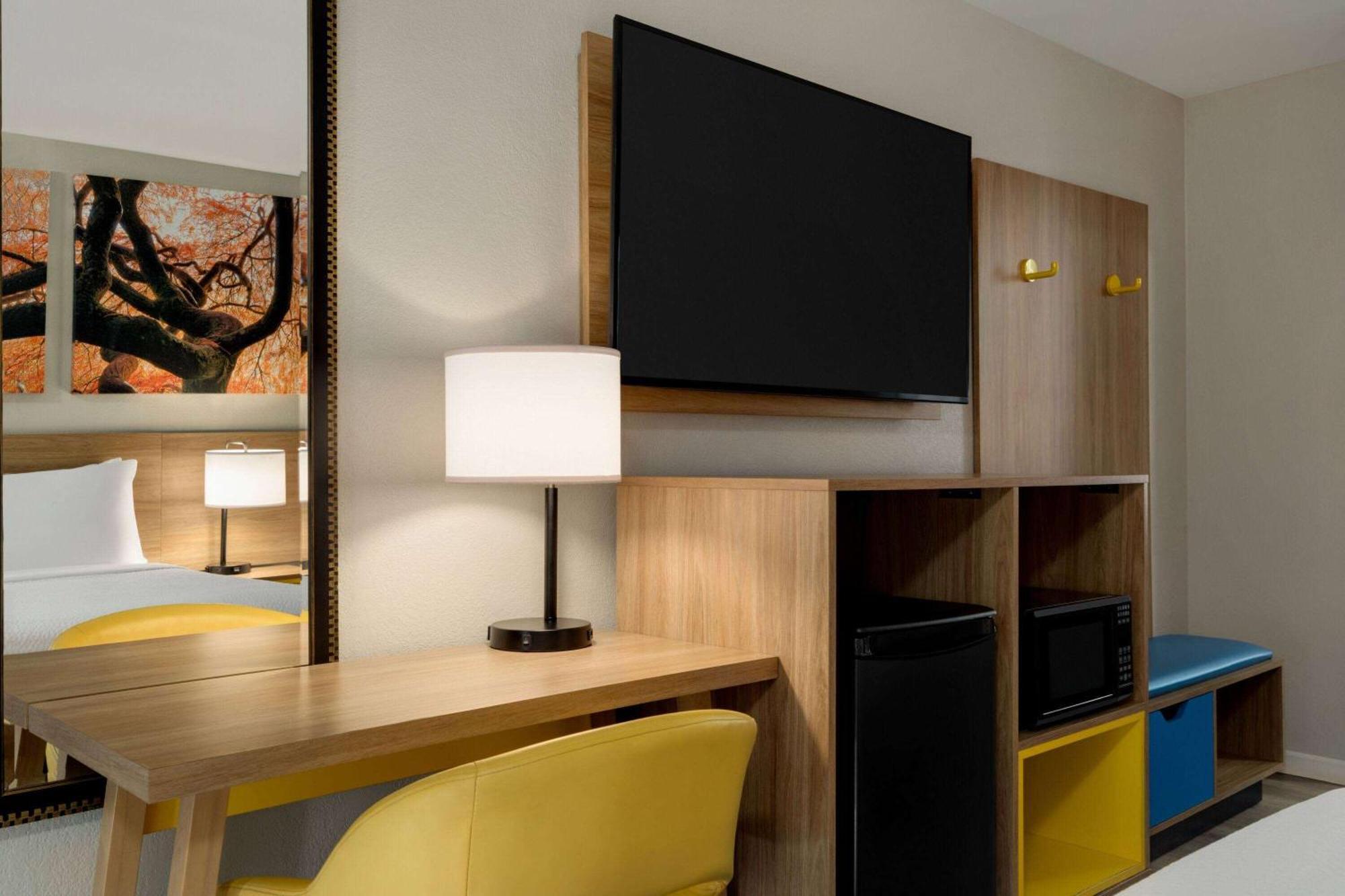 Days Inn By Wyndham Emporia Εξωτερικό φωτογραφία